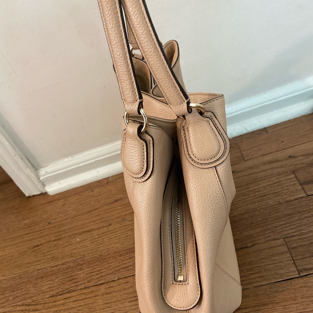 Coach Bag and Wallet - Tan Leather - Picture 5 of 16